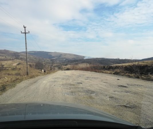 DJ 191 D, drum de car sau drum judeţean? (FOTO)