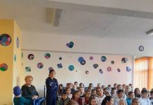 Acţiune a poliţiştilor la Şcoala Gimnazială din Bonţida (FOTO)