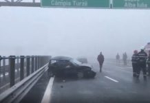 FOTO/VIDEO: Două femei și o fetiță rănite într-un carambol cu 4 mașini pe A3. Atenție la ceață!