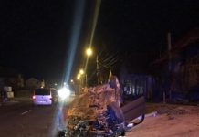 Accident în Dej! O tânără de 19 a fost rănită după ce o maşină s-a răsturnat pe şosea (FOTO)