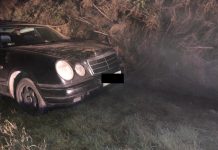 Accident între Coplean şi Câţcău! Un bărbat din Ucraina a fost rănit după ce a ieşit cu maşina de pe drum (FOTO)