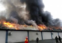 A ars sala de nunţi a cântăreţei Angela Rusu. Incendiu uriaş în Gherla (Video)