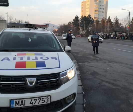 Amplă acţiune a poliţiştilor în judeţul Cluj! Au fost aplicate peste 300 de amenzi (FOTO)