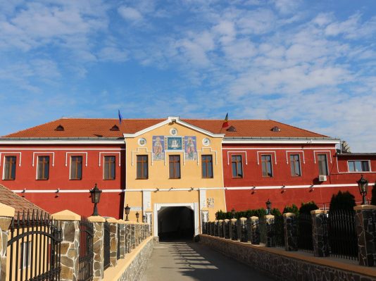 Bătaie la Penitenciarul Gherla! 6 deținuți au ajuns la cabinetul medical