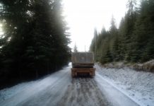 La nivelul județului Cluj traficul rutier se desfășoară în condiții specifice de iarnă. Nu există drumuri județene pe care traficul să fie blocat