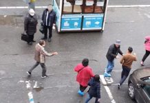 Imagini șocante în Cluj-Napoca! O femeie în cărucior cu rotile a fost împinsă și aruncată pe jos (VIDEO)