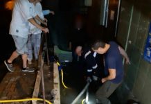 Subsolul unei clădiri din Dej inundat din cauza ploii abundente! Au intervenit pompierii (FOTO)