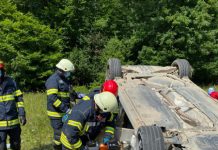 Accident pe centura Vâlcele – Apahida! O femeie rănită după ce o maşină s-a răsturnat (FOTO)