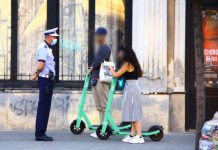 Amplă acţiune a poliţiştilor în Cluj-Napoca! Au fost vizaţi şi conducătorii de trotinete (FOTO)