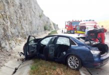 Accident pe Autostrada A3! Coliziune între o maşină şi un ansamblu de autovehicule (FOTO)