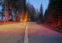 Poiana Horea: Tânăr rănit după ce a căzut din portbagajul unei mașini