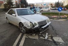 Accident în Cluj-Napoca! Un bărbat a fost rănit după ce două maşini s-au lovit (FOTO)