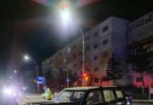 Accident violent între două maşini pe o stradă din Cluj! O tânără a ajuns la spital (FOTO)
