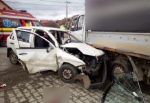 Grav accident în Gilău! Coliziune între un autotren, un autoturism şi o autoutilitară (FOTO)