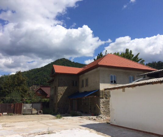 DONEAZĂ pentru O ȘANSĂ către NORMALITATE! Trimite SMS cu textul SANSA la 8841