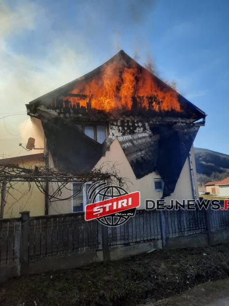 25266116-0282-45D4-915A-096DFF1CDAE0