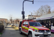 Femeie în stare gravă după ce a căzut de la înălţime pe o stradă din Cluj-Napoca (FOTO)