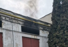 Incendiu în curtea Spitalului Municipal Dej! Un transformator electric a fost cuprins de flăcări