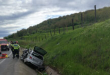 Accident pe centura Clujului între un autocamion şi o maşină! Un bărbat a fost rănit (FOTO)