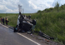 Accident în Copăceni! 8 victime după ce un microbuz s-a răsturnat (FOTO)