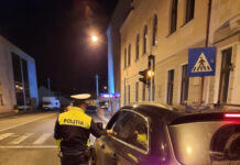 Amplă acţiune a poliţiştilor la Dej: 8 şoferi au rămas fără permise de conducere (FOTO)