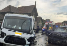 Grav accident în Luncani! Mai multe persoane au fost rănite (FOTO)