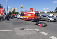 Accident pe Calea Floreşti din Cluj! Impact între o maşină şi un moped (FOTO)