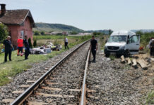 O femeie a murit în urma accidentului de ieri dintre un microbuz şi un tren de la Urișor! Şoferul a fost reţinut