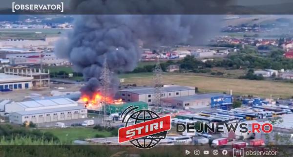 incendiu fabrica pufuleti