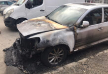 Atac în stil mafiot la Beclean! Porsche Cayenne incendiat (VIDEO)