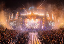 Zeci de mii de participanţi în prima zi a festivalului UNTOLD (FOTO)