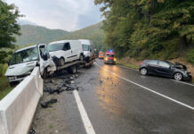 Accident pe DN1 E60! Trei persoane au fost rănite (FOTO)