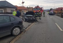 FOTO: Accident cu 3 autoturisme implicate în Florești. Trei răniți ușor