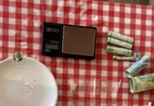 Cinci suspecți dintr-o rețea internațională arestați pentru trafic de droguri de mare risc (foto)