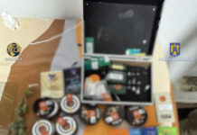 VIDEO: Bărbat care vindea canabis săltat de mascați