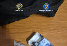 Doi bărbați vindeau substanțe interzise cu sume între 500 și 4.000 la o tranzacție (foto)