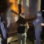 VIDEO – Trei percheziții într-un dosar de delapidare. Doi suspecți și-ar fi însușit ilegal 230.000 lei din banii firmei