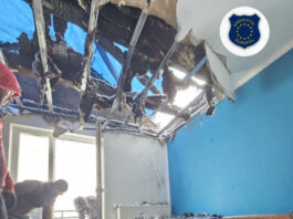 Gospodăria unui polițist a fost mistuită de flăcări. Colegii cer solidaritate (foto)